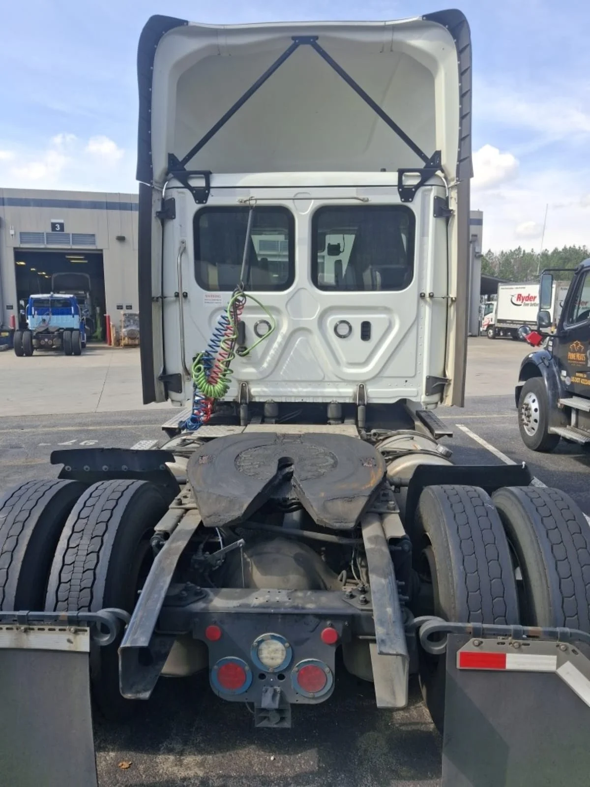 2023 Freightliner in Doraville, GA — photo 5