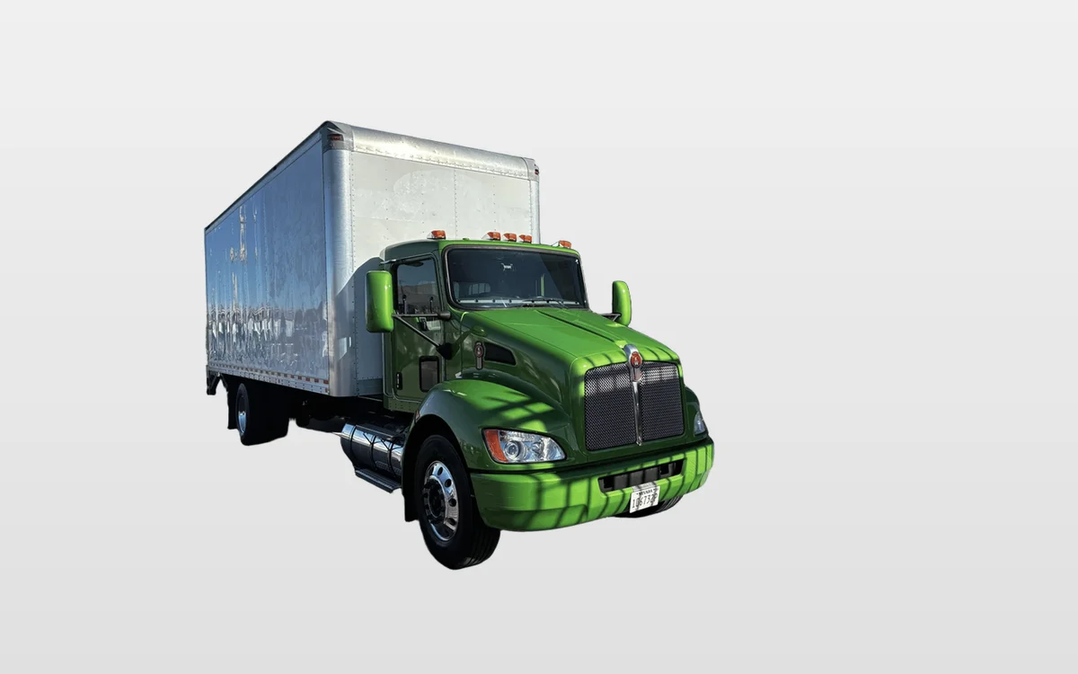 2020 Kenworth T270 - image 1