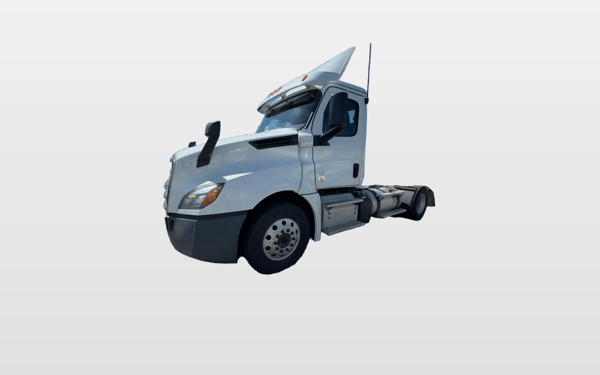 2019 Freightliner - image 1