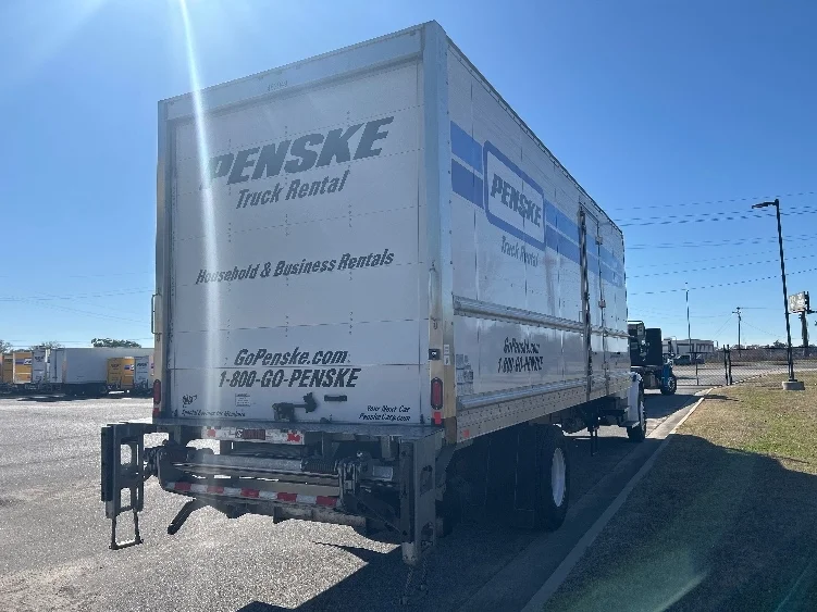 2023 Freightliner M2 106 - image 10