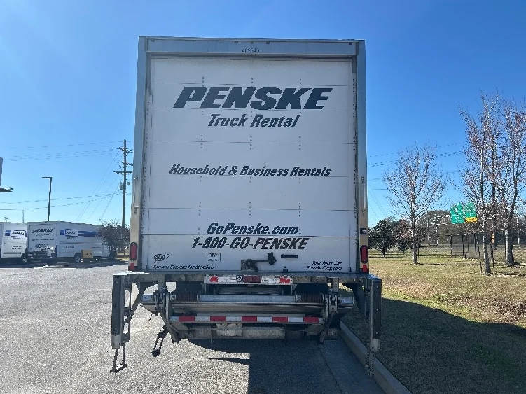 2023 Freightliner M2 106 - image 6