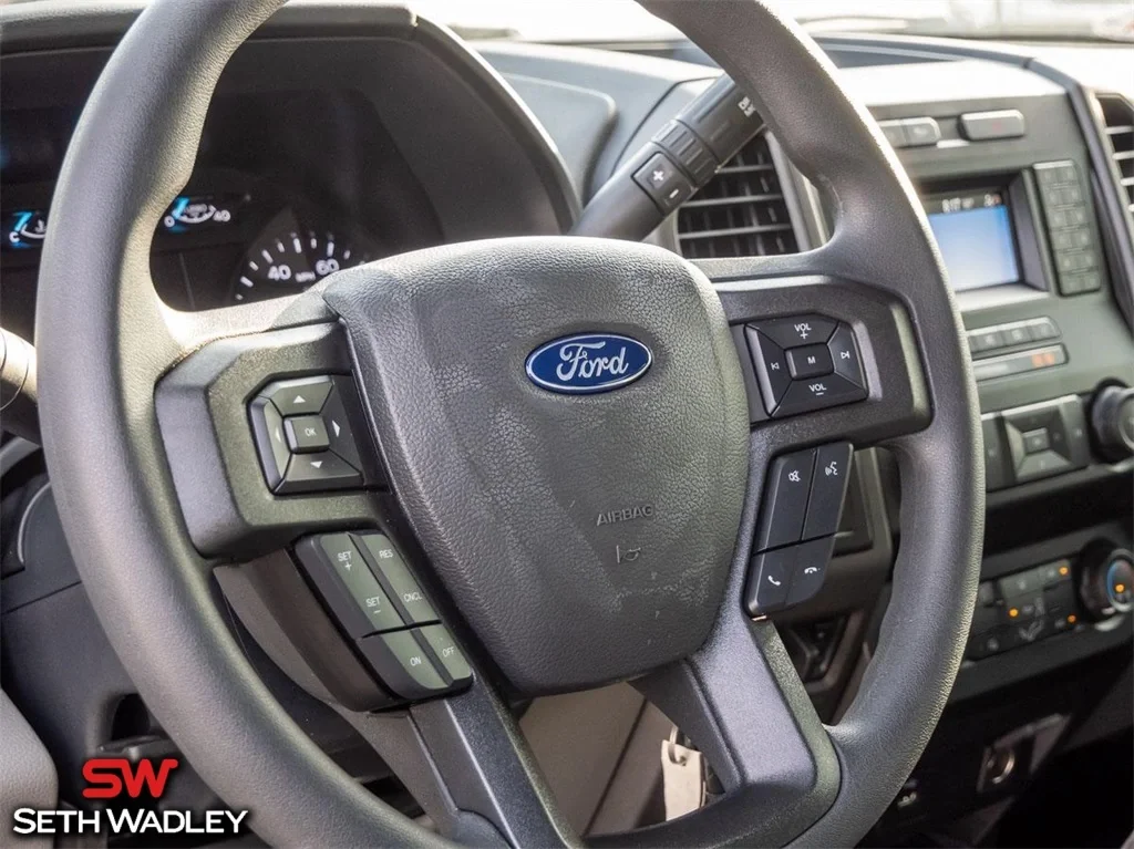 2022 Ford — photo 35