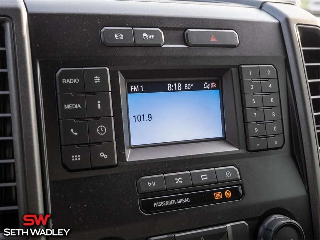 2022 Ford — photo 39