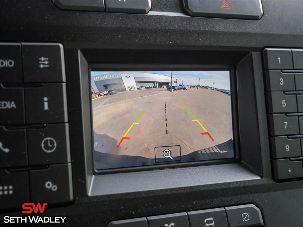 2022 Ford — photo 40