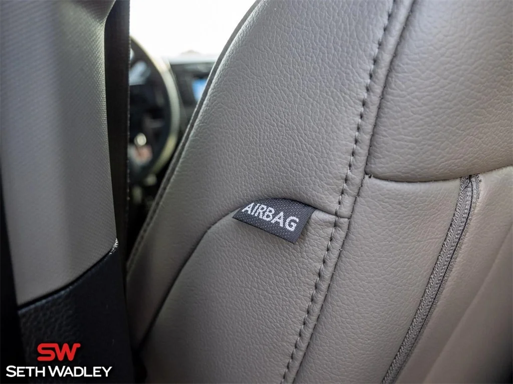 2022 Ford — photo 27