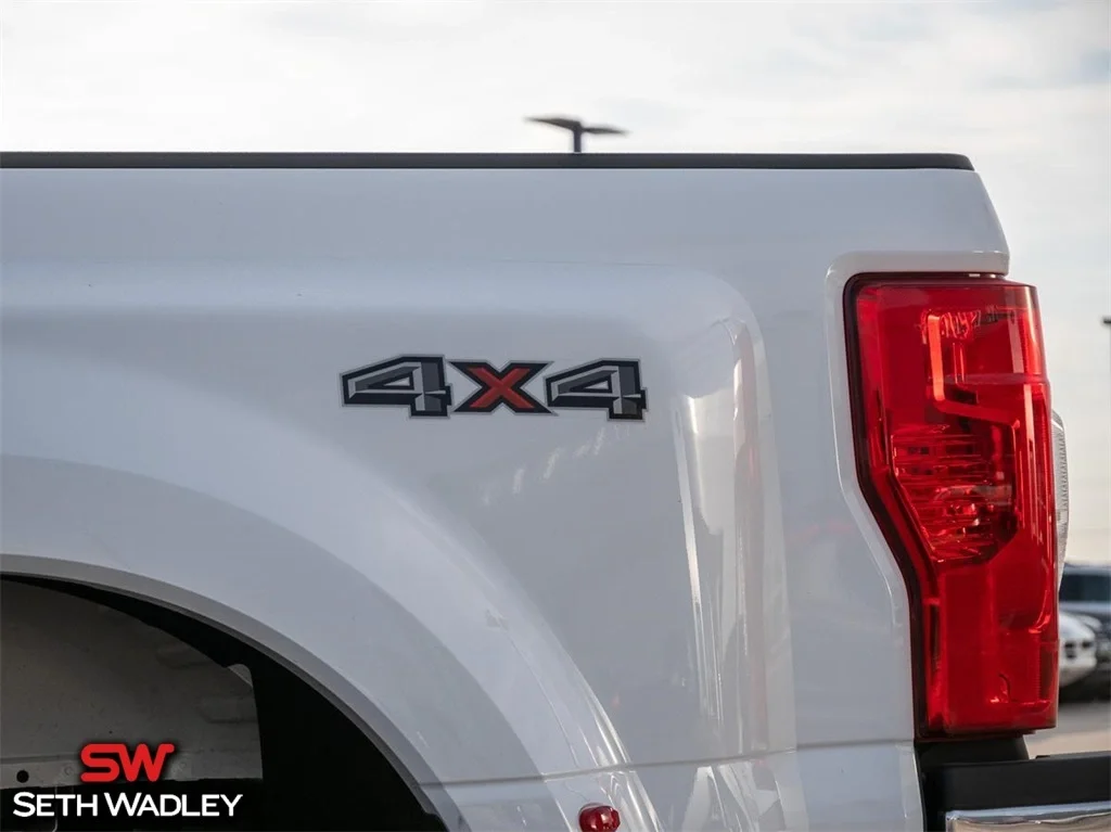 2022 Ford — photo 7