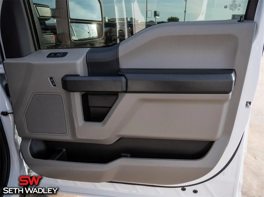2022 Ford — photo 22