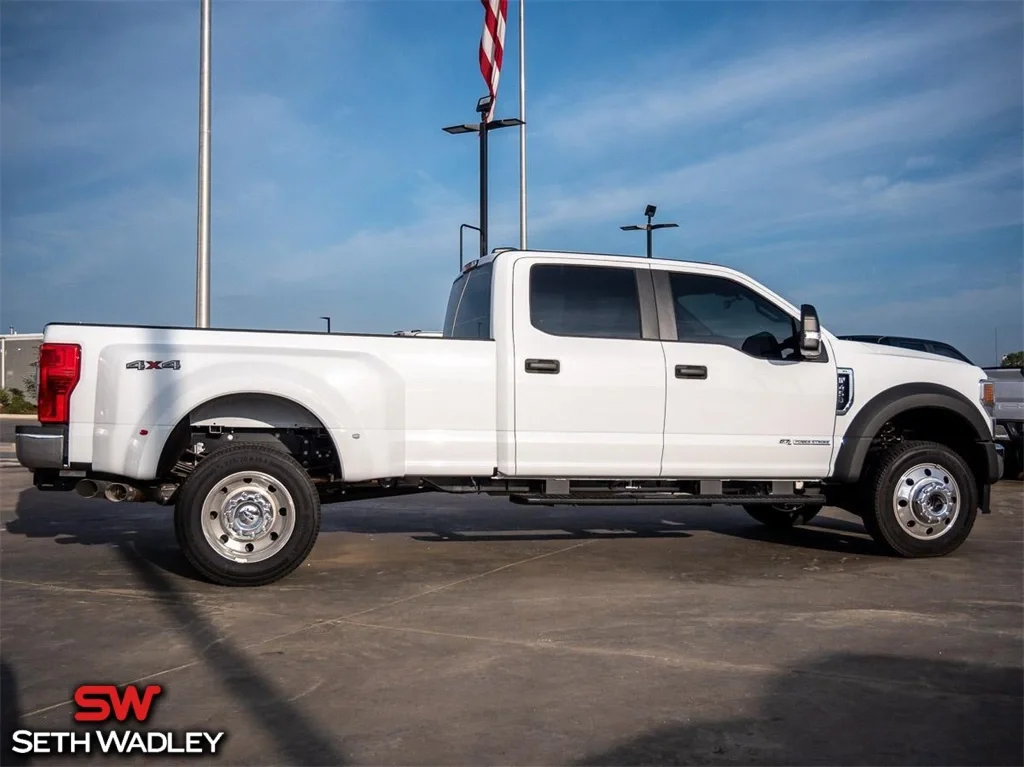 2022 Ford — photo 14