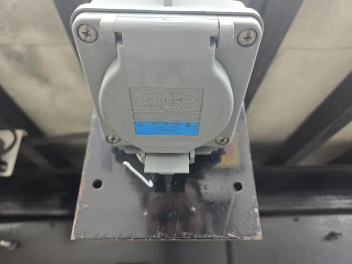 2020 Hino 268 — photo 10