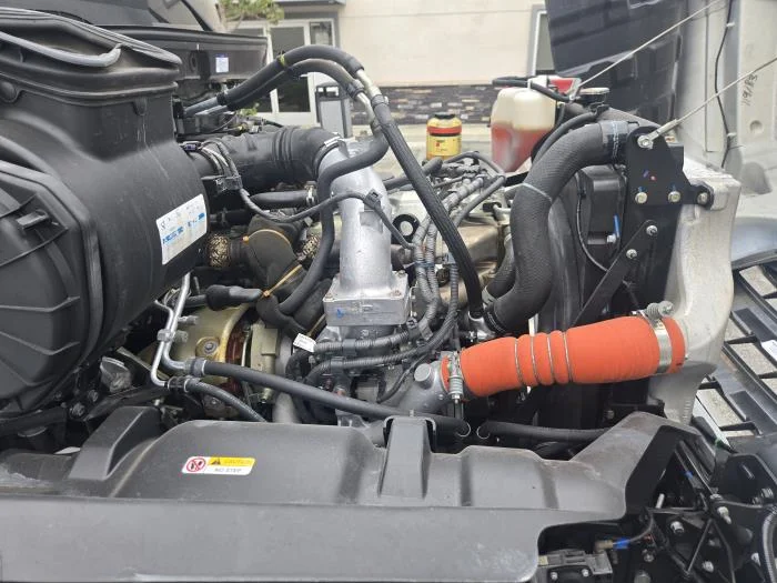 2020 Hino 268 — photo 17