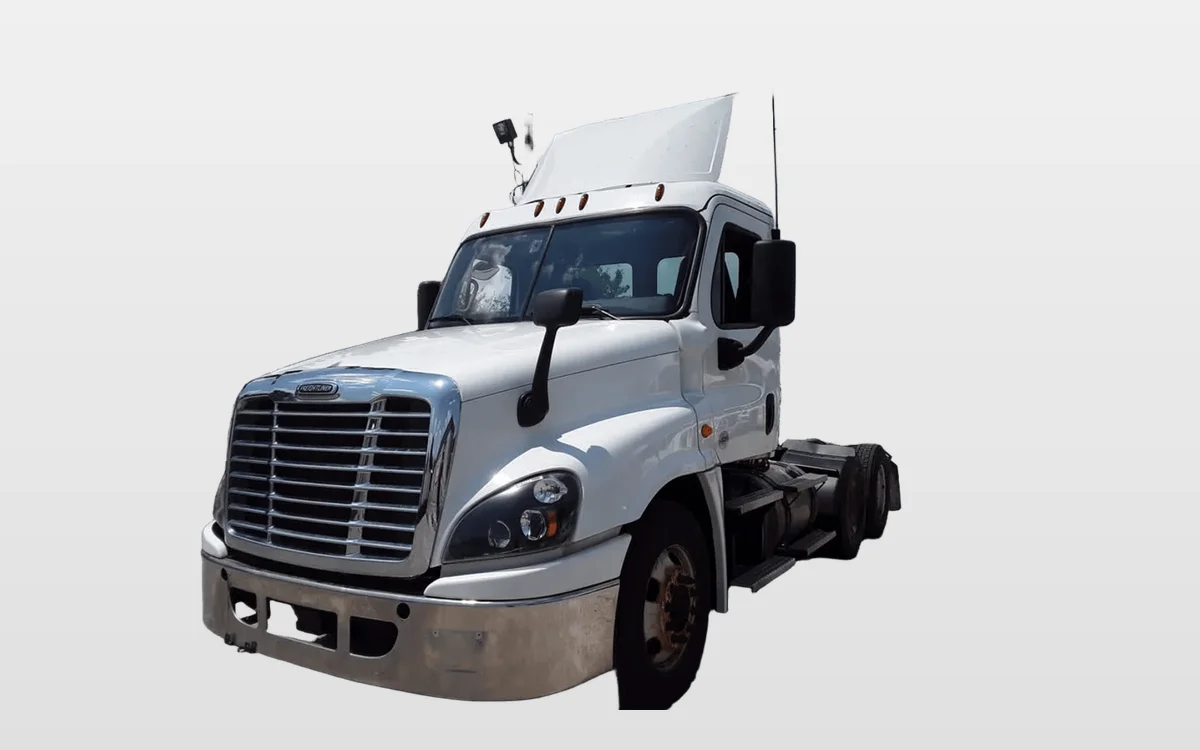 2019 Freightliner - image 1