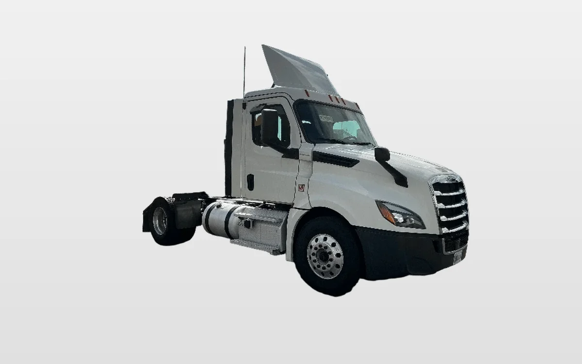 2019 Freightliner - image 1