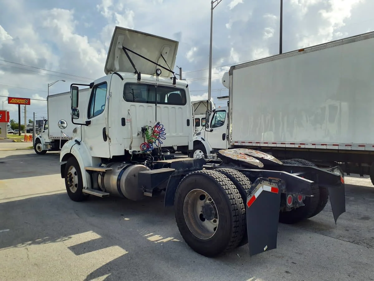 2020 Freightliner M2 112 in Miami, FL — photo 6