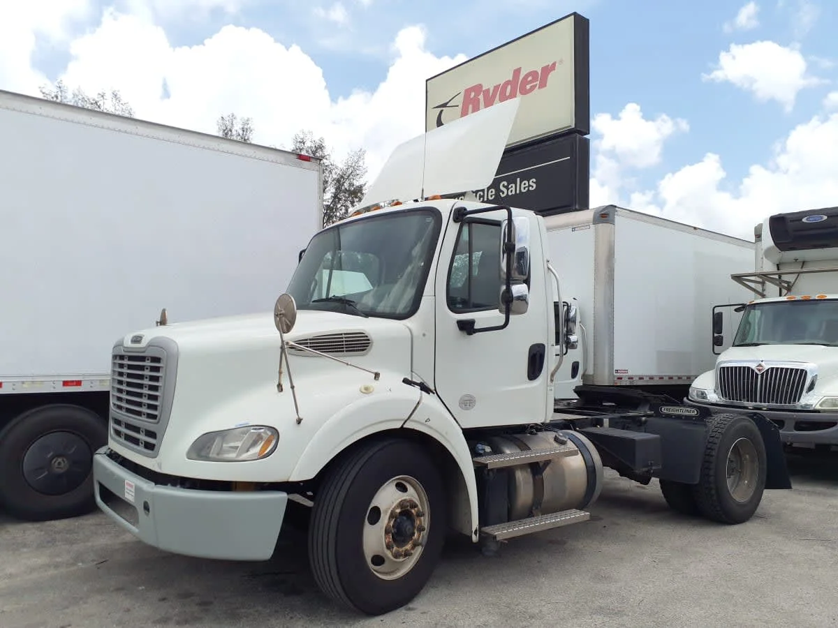 2020 Freightliner M2 112