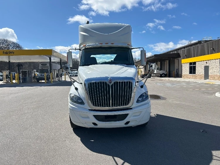 2015 International ProStar - image 2