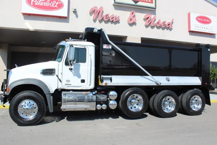 2025 Mack Granite — photo 4