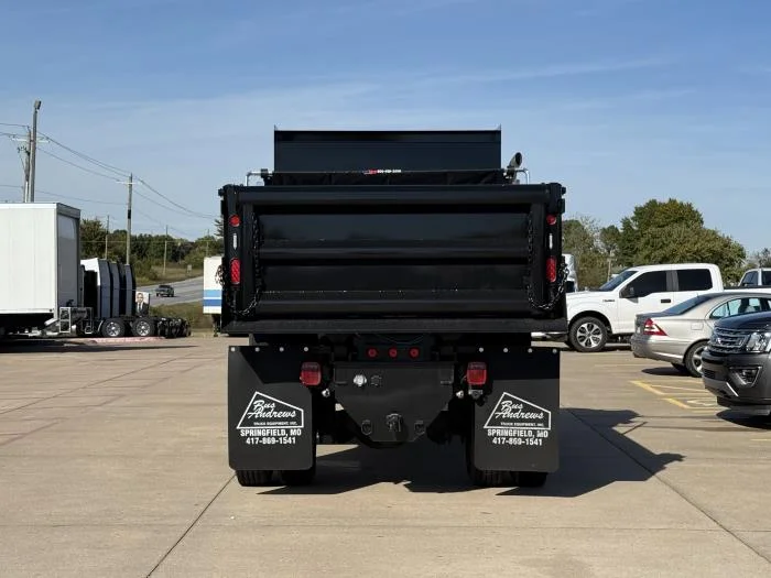 2025 International HV - image 5