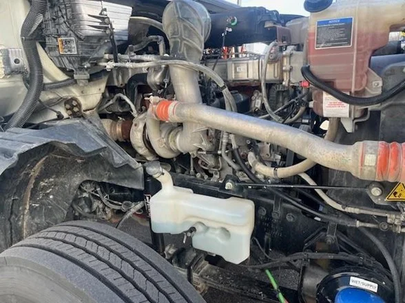 2024 International LT - image 11