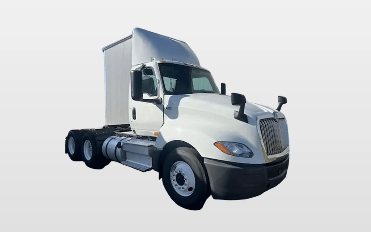 2024 International LT - image 1