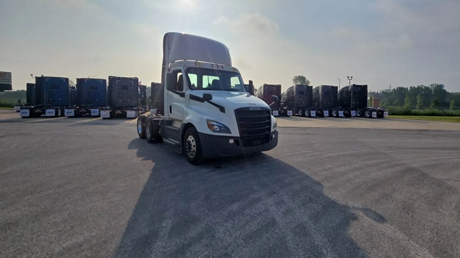 2020 Freightliner Cascadia