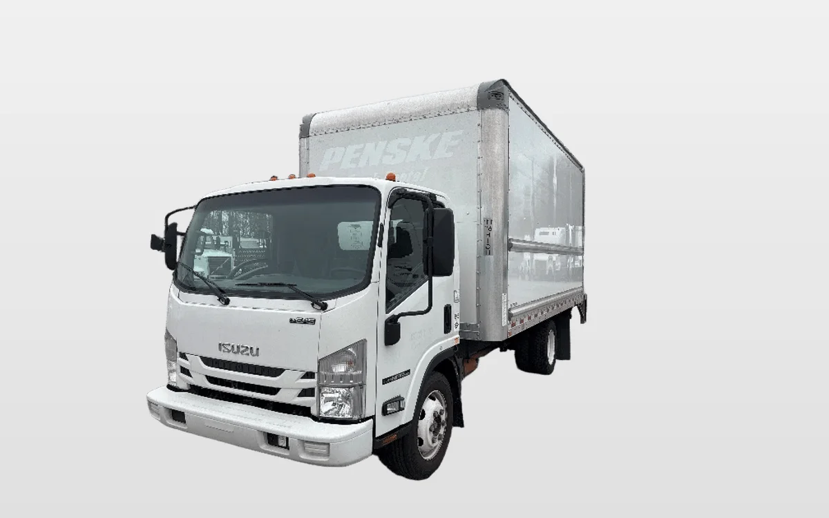 2021 Isuzu - image 1