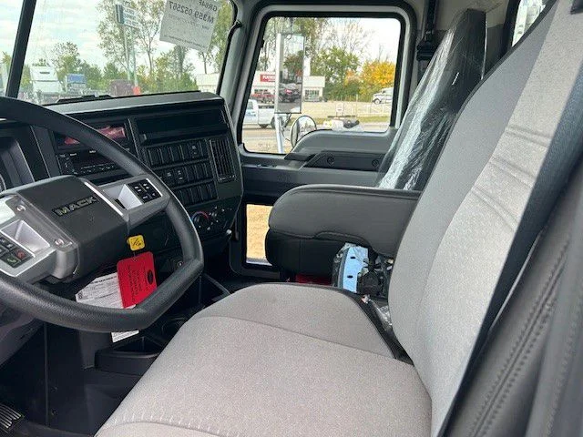 2026 Mack Granite - image 7