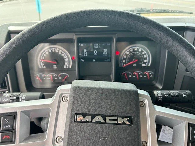 2026 Mack Granite - image 10