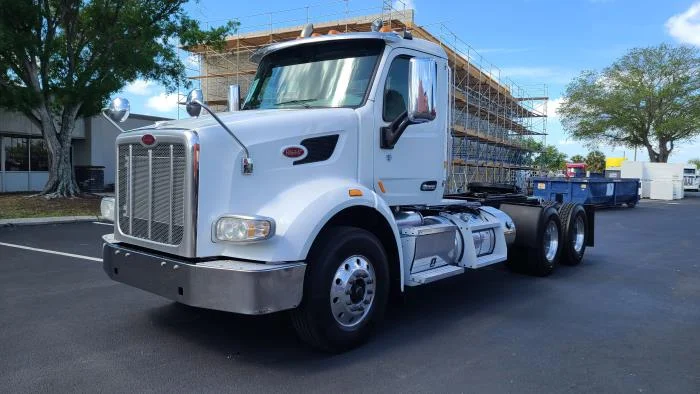 2020 Peterbilt 567 — photo 3