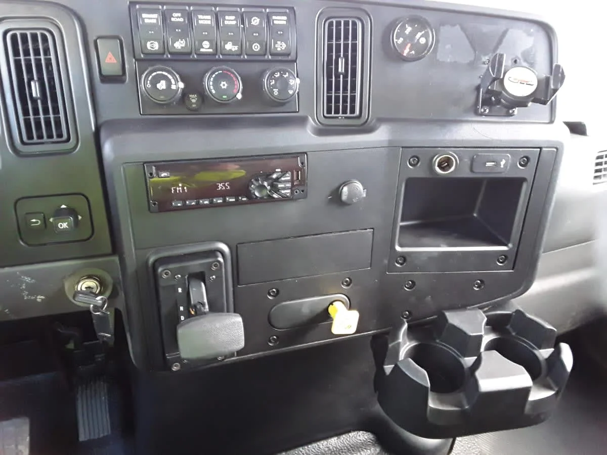 2020 International MV in Hilliard, OH — photo 14