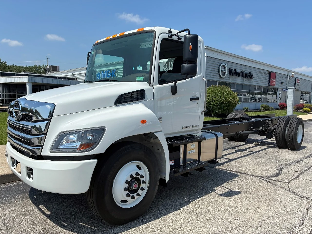 2026 Hino in Summit, IL — photo 13