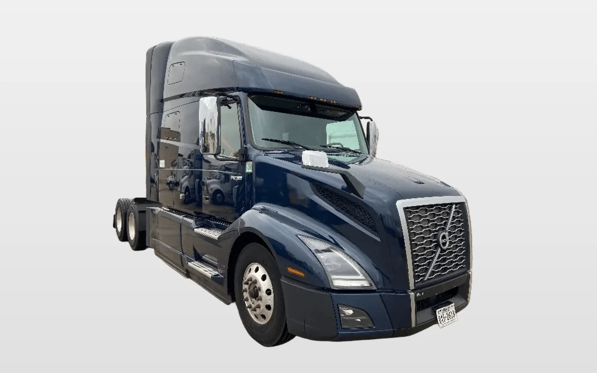 2020 Volvo VNL 760 - image 1