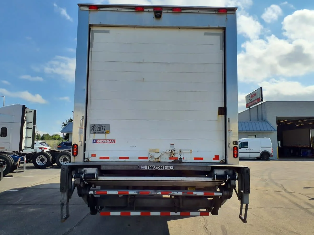 2020 Freightliner M2 106 in Oak Creek, WI — photo 5