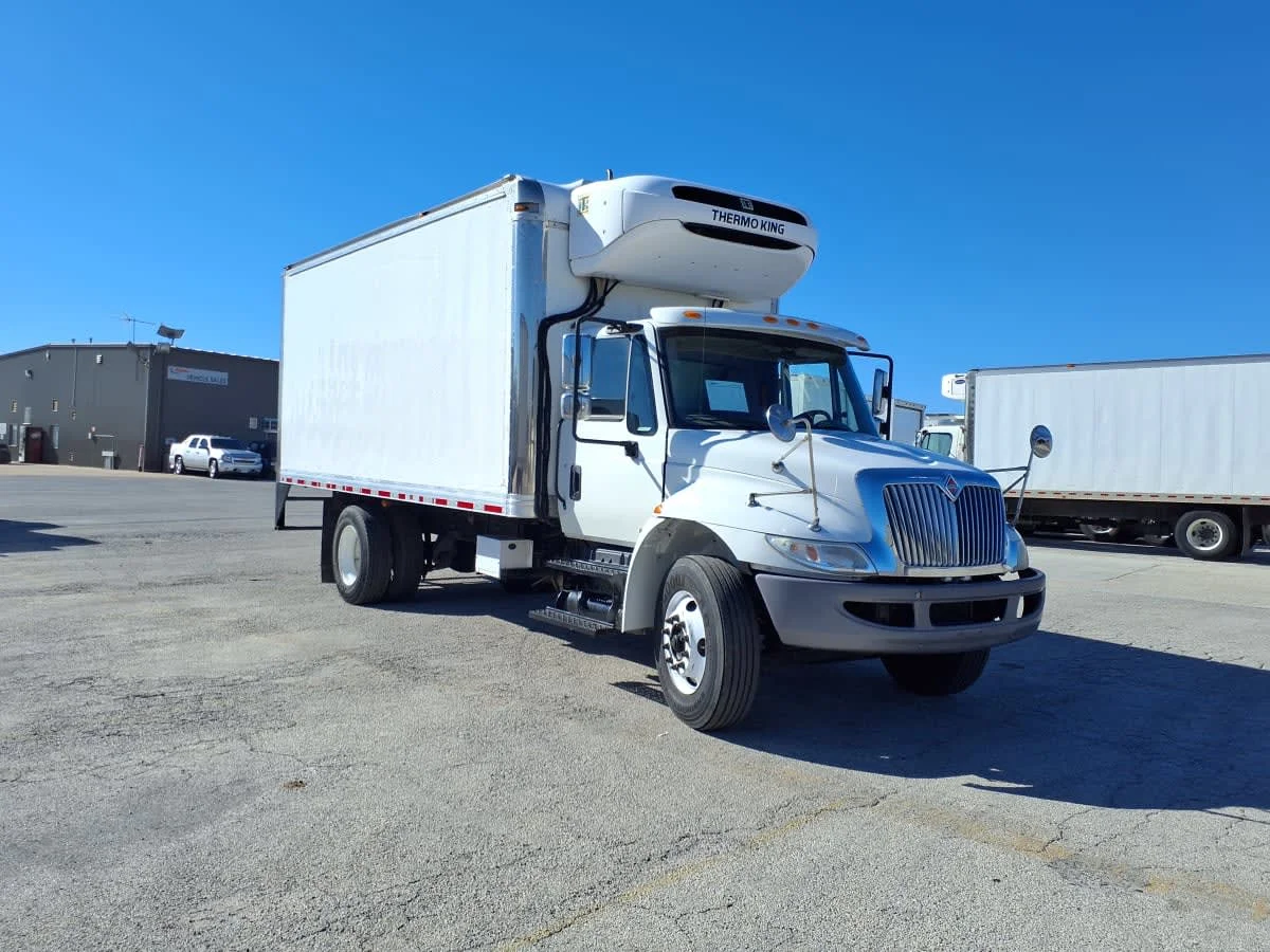 2019 International 4300 in Fort Worth, TX — photo 3