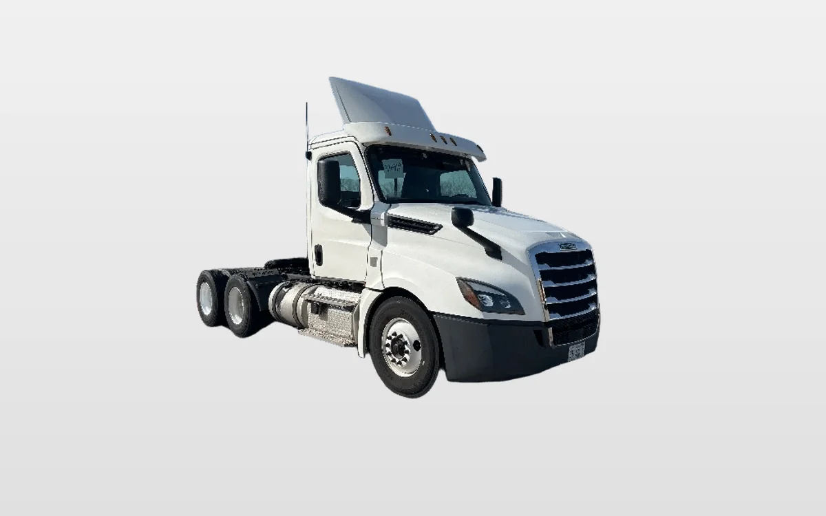 2019 Freightliner - image 1