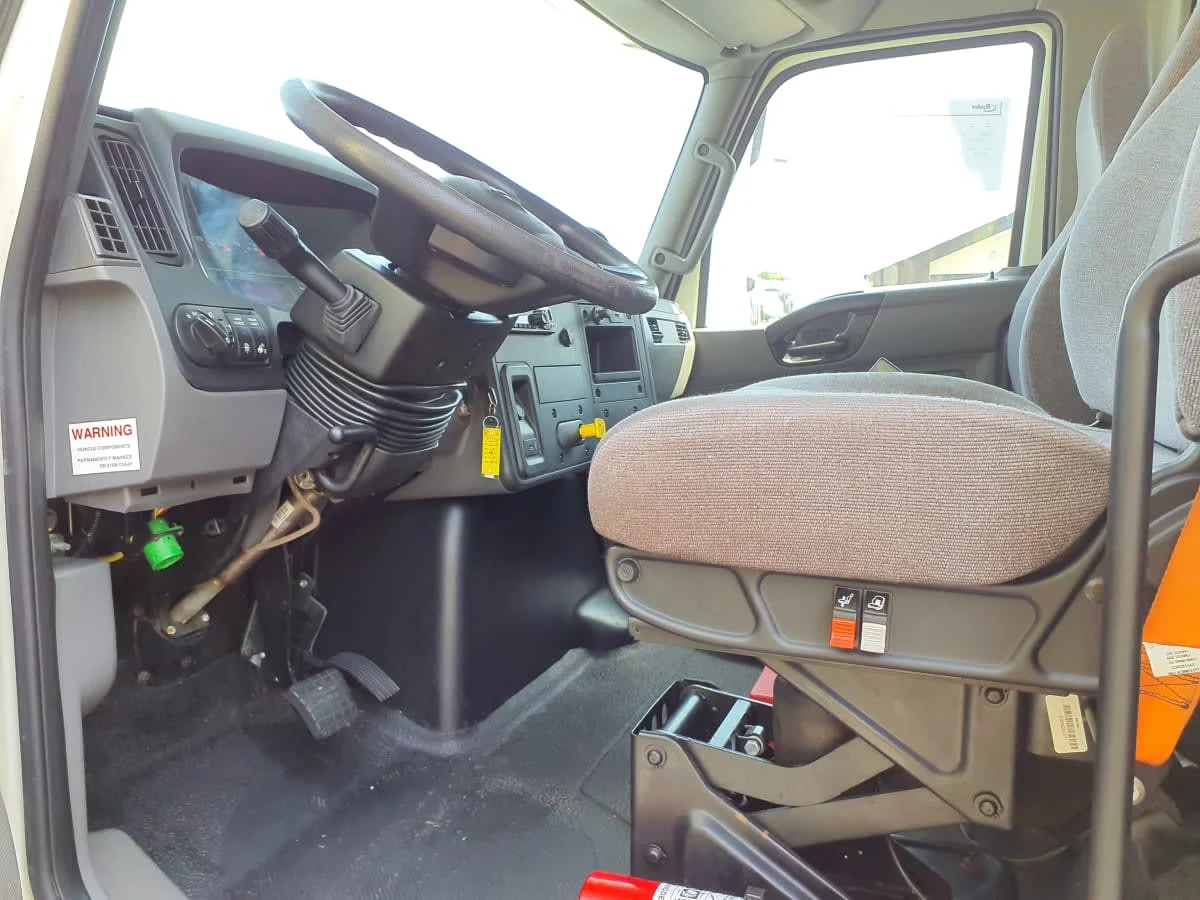 2020 International MV in O'fallon, MO — photo 7