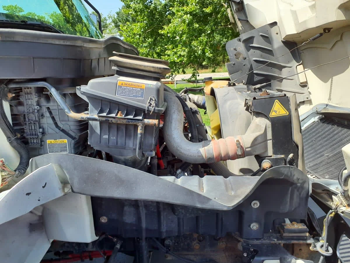 2020 International MV in O'fallon, MO — photo 10