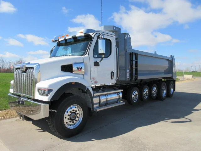 2027 Western Star 47X in Dubuque, IA