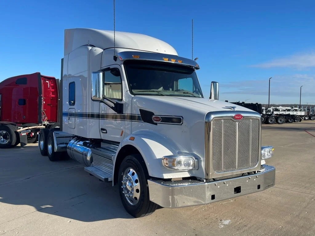 2022 Peterbilt 567 - image 7