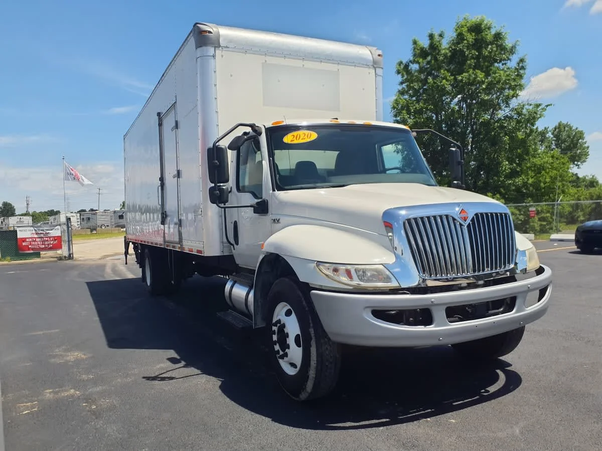 2020 International MV in Clarksville, IN — photo 3