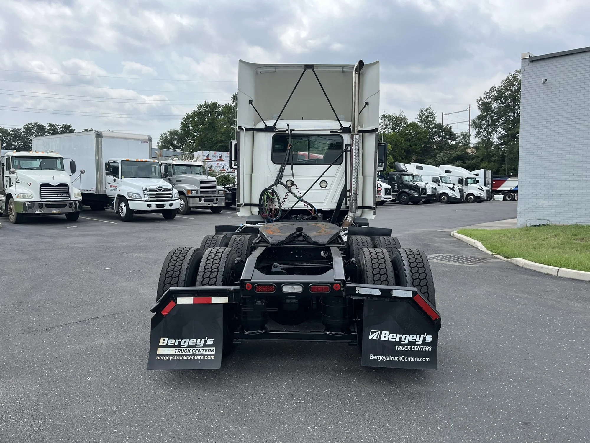 2019 Mack Anthem in Pennsauken, NJ — photo 5