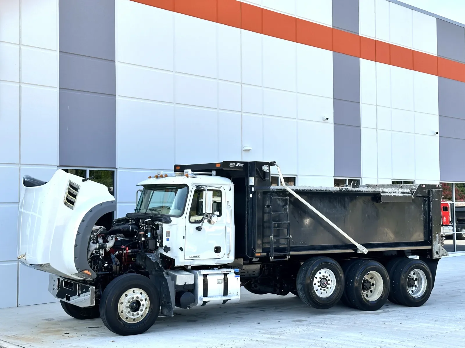 2023 Mack Granite in Greer, SC — photo 11