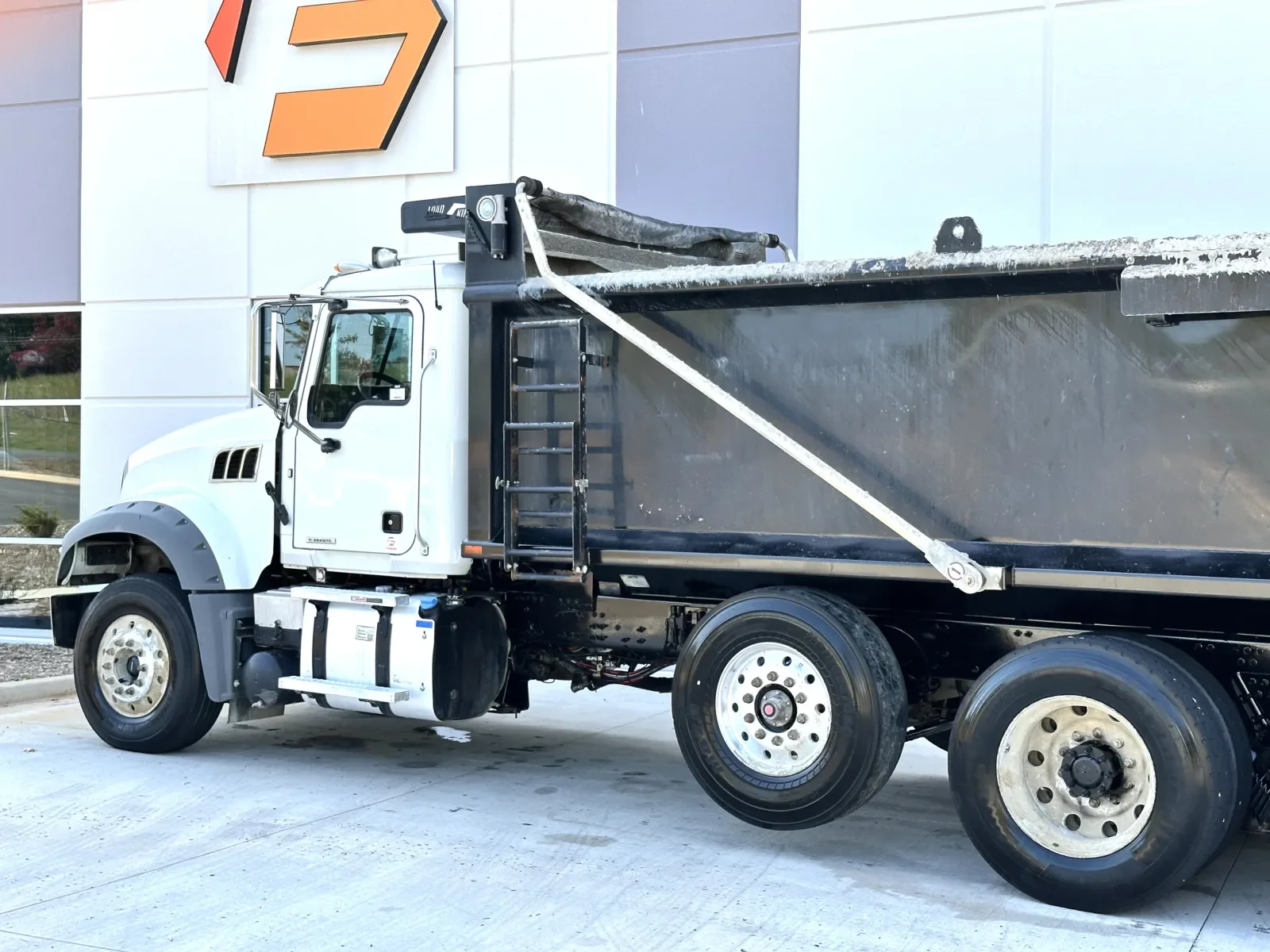 2023 Mack Granite in Greer, SC — photo 7