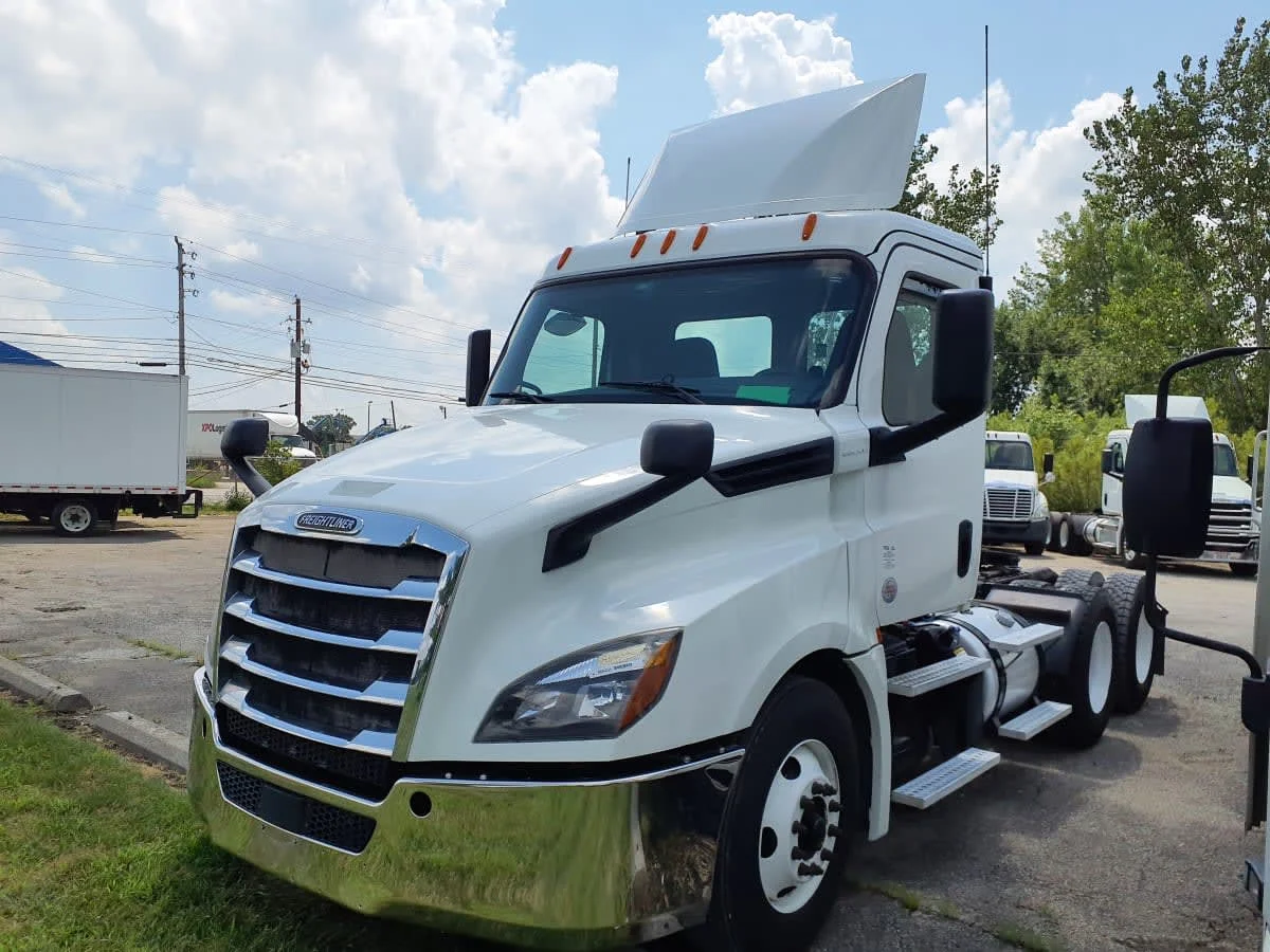2019 Freightliner Cascadia in Indianapolis, IN
