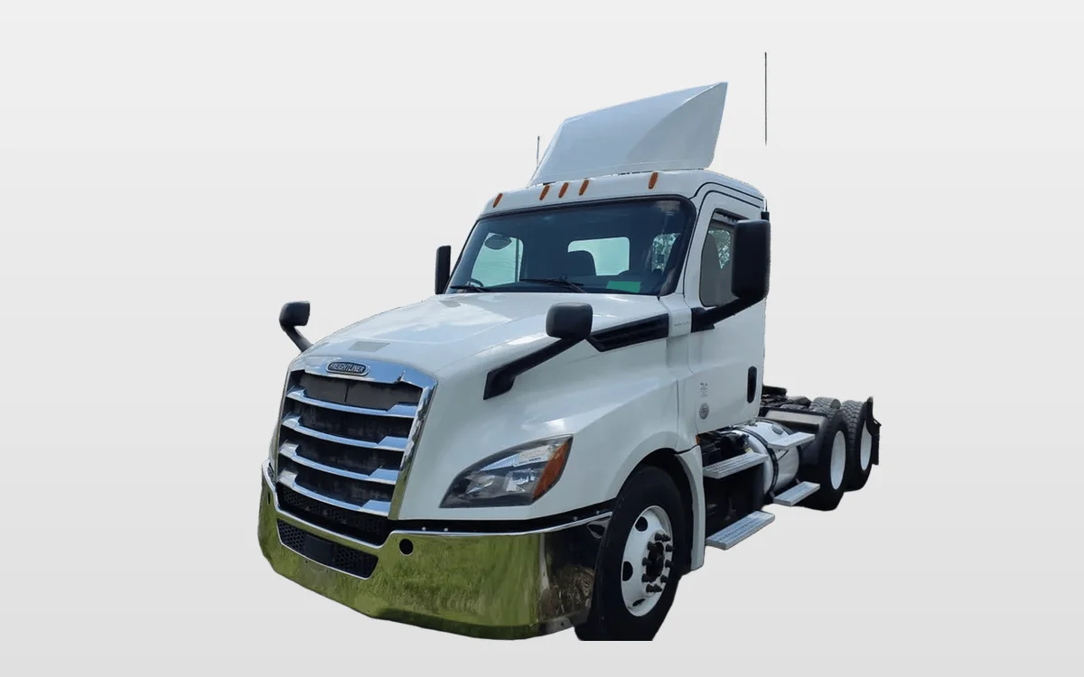 2019 Freightliner Cascadia - image 1