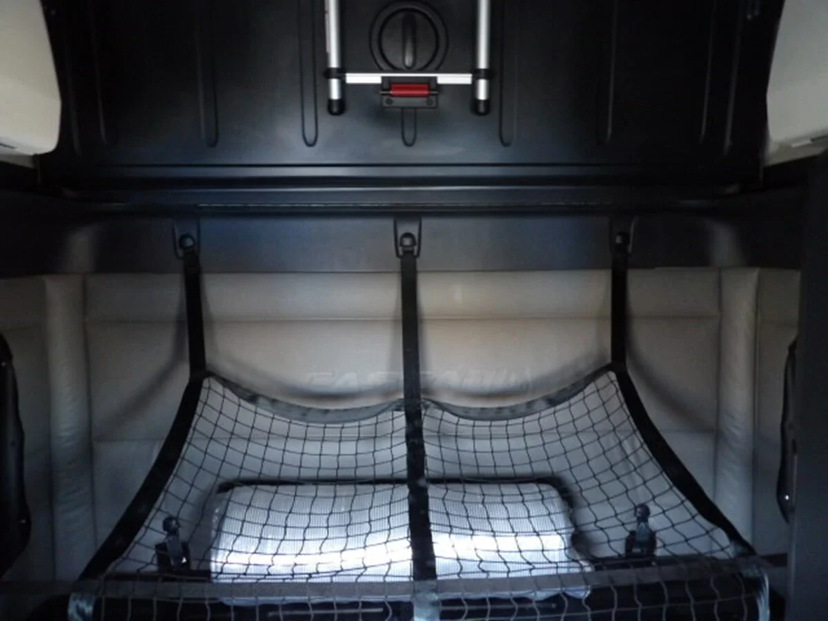 2022 Freightliner Cascadia - image 17