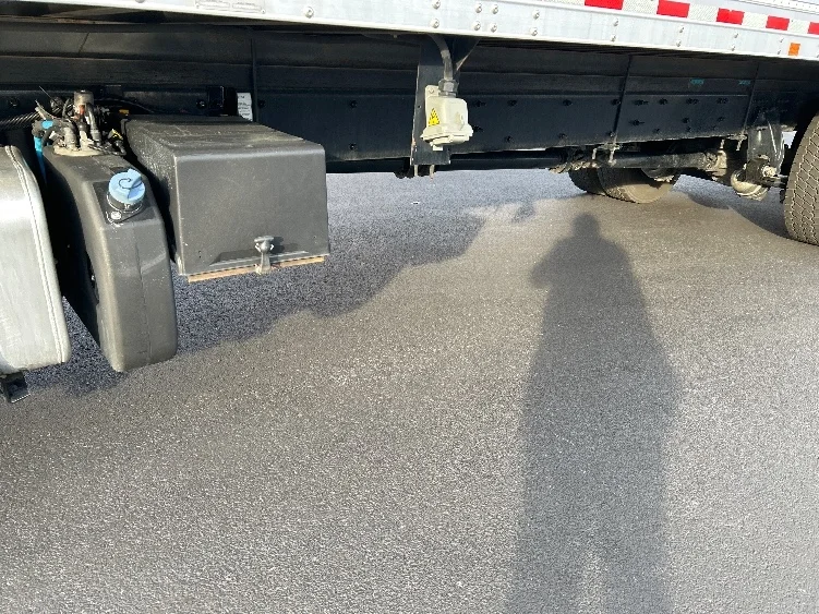 2023 Freightliner M2 106 - image 5