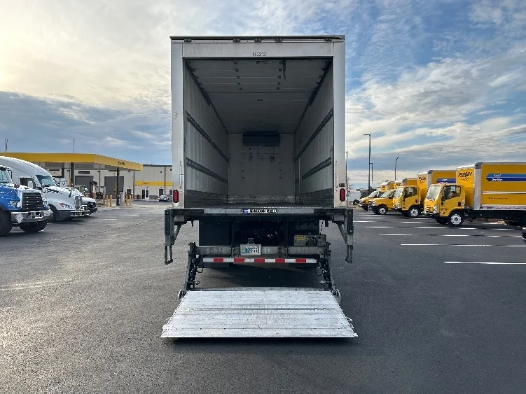 2023 Freightliner M2 106 - image 9