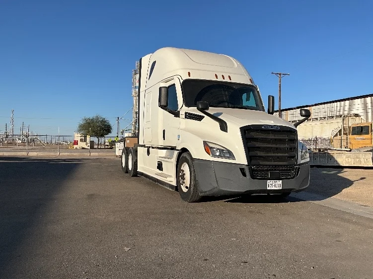 2020 Freightliner Cascadia in El Centro, CA