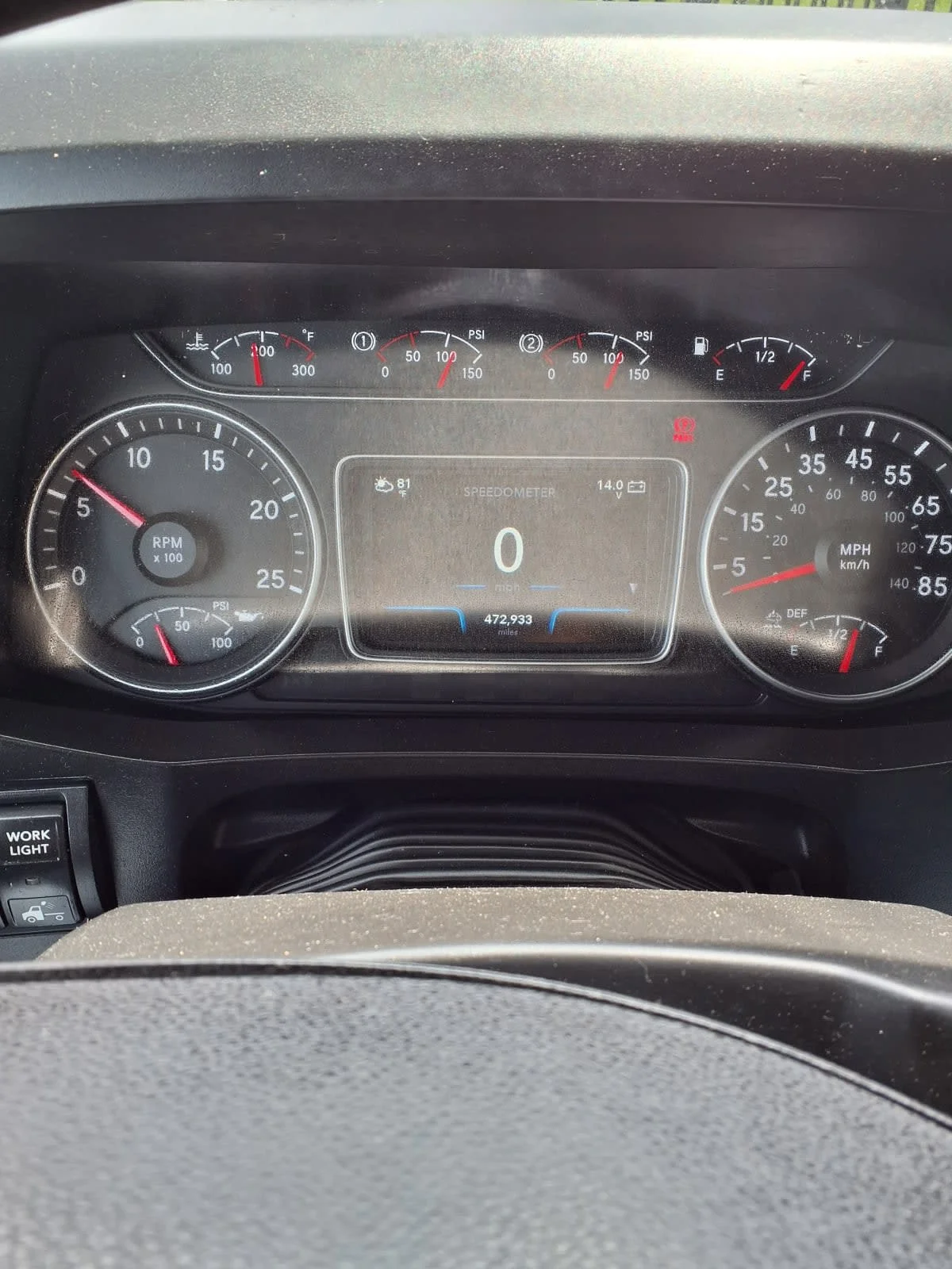 2019 International LT in Cleveland, OH — photo 10