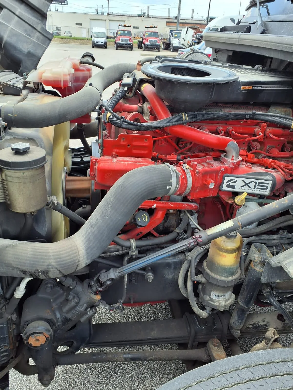 2019 International LT in Cleveland, OH — photo 9